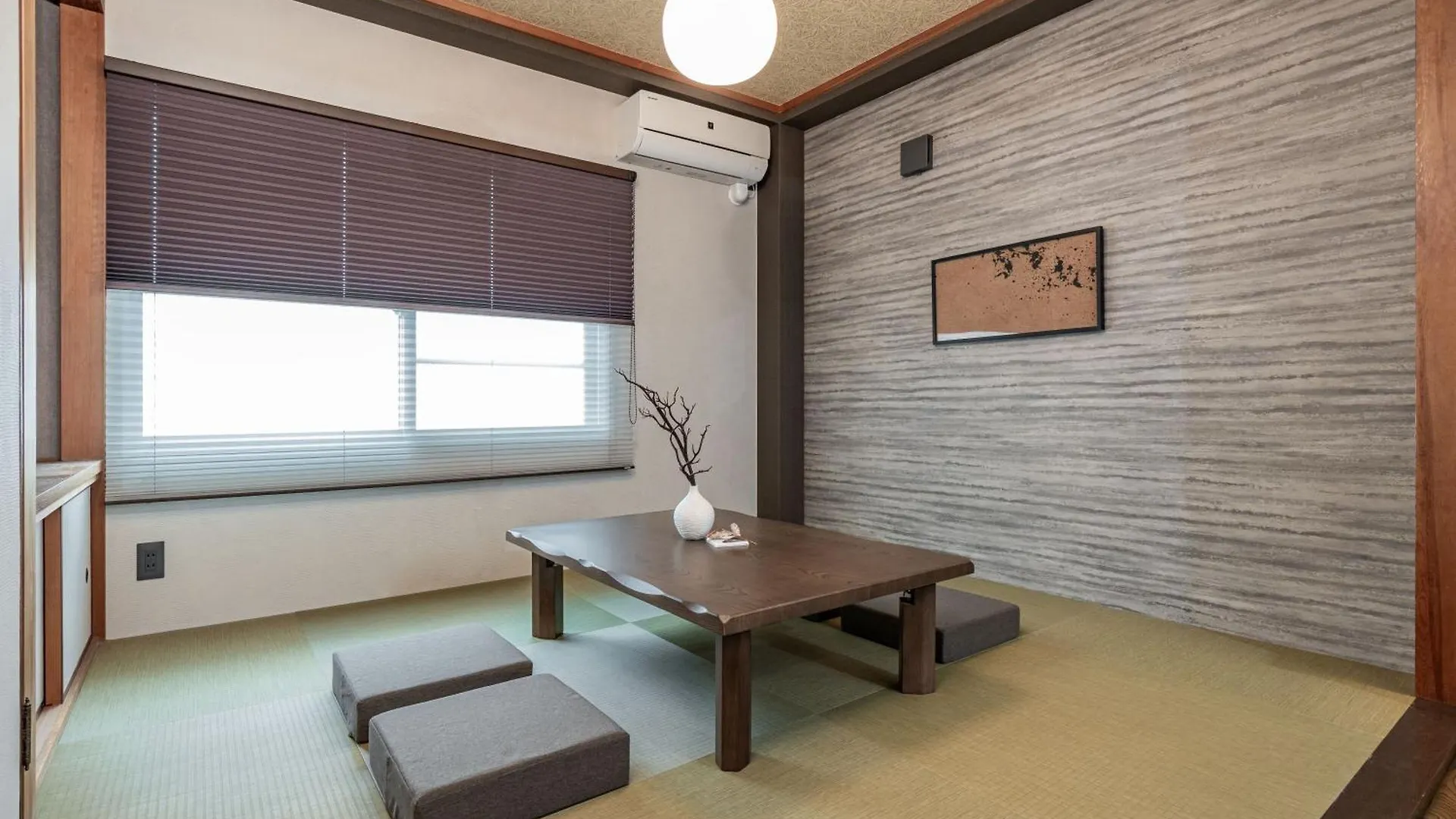 Bijou Suites Dapper Oszaka 0*,  Japán